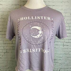 Hollister Women’s Lavender Lunar Moon Graphic Tee T-Shirt Medium elevated basic